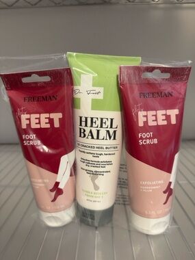 #26 2 FOOT SCRUBS AND 1 HEEL BALM